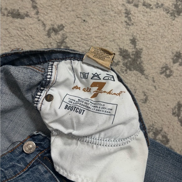 7 for all mankind bootcut jeans - Picture 5 of 6